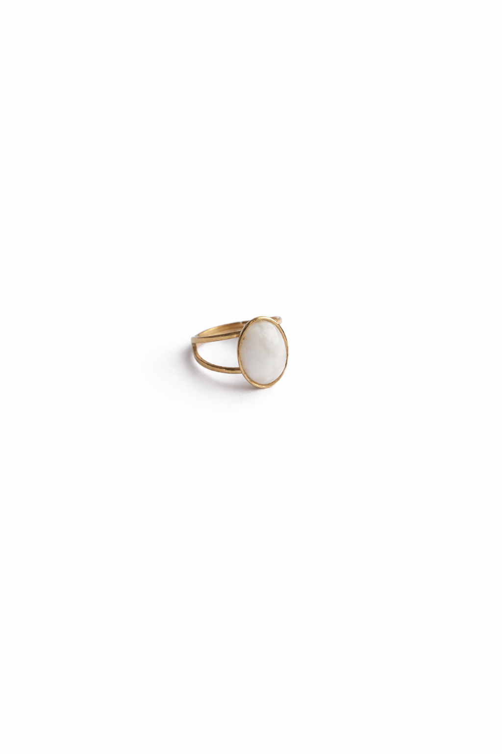 Ring Chloe White